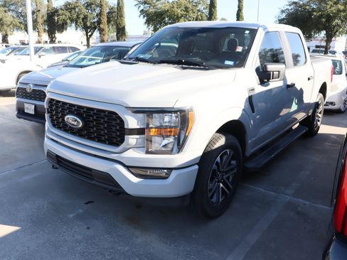 Used 2023 Ford F150 XL w/ STX Appearance Package image 5