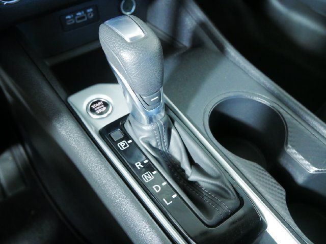 Used 2025 Nissan Altima 2.5 SV FWD image 31