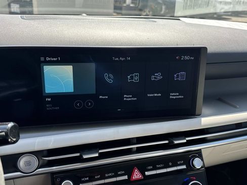 Used 2025 Hyundai Tucson SEL FWD image 19