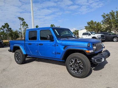 New 2025 Jeep Gladiator Sport w/ Premium Package