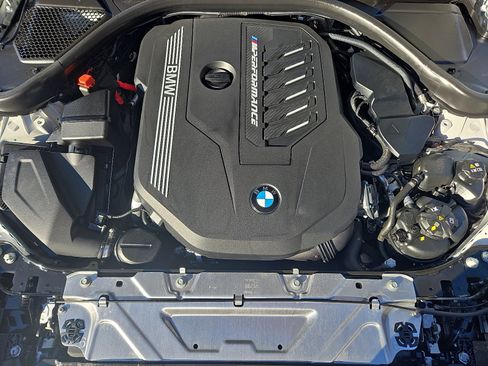 Used 2025 BMW M240i xDrive Coupe w/ Premium Package image 28