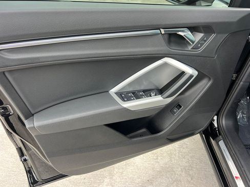 Used 2021 Audi Q3 2.0T Premium Plus w/ Premium Plus Package AWD/4WD image 10