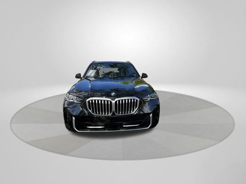 Used 2024 BMW X5 xDrive40i AWD/4WD image 2