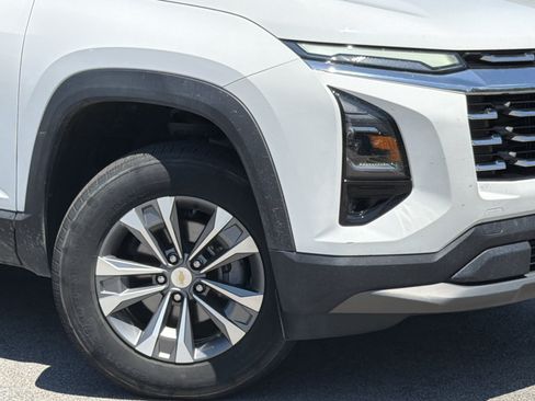 Used 2025 Chevrolet Equinox LT w/ Convenience Package II FWD image 6