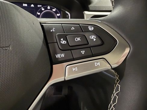 Used 2022 Volkswagen Atlas SEL image 14