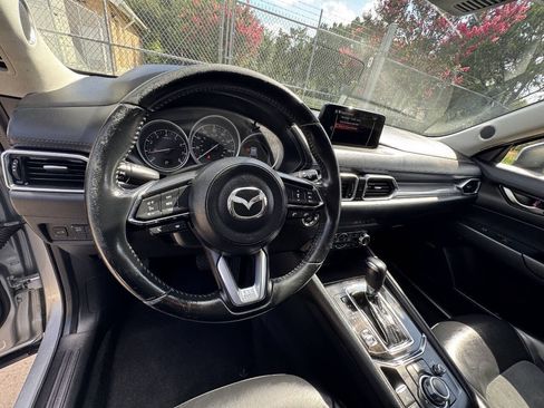 Used 2018 MAZDA CX-5 Touring w/ Preferred Equipment Package FWD image 34