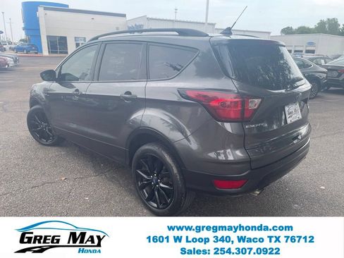 Used 2019 Ford Escape SE FWD image 7