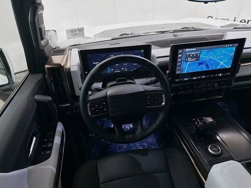 Used 2024 GMC Hummer EV 2X w/ Extreme Off-Road Package image 24