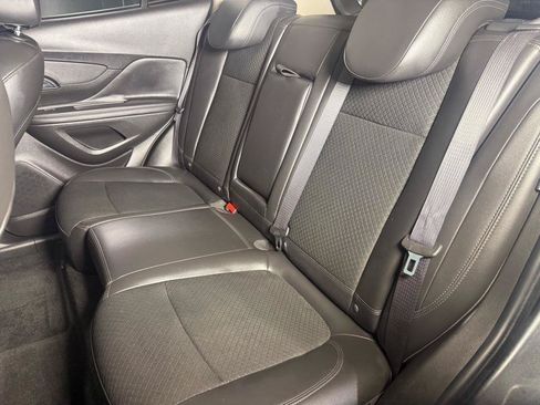 Used 2018 Buick Encore Preferred AWD/4WD image 22