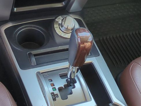 Used 2021 Toyota 4Runner Limited image 27