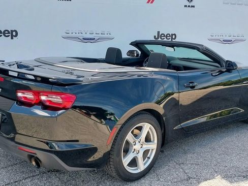 Used 2023 Chevrolet Camaro LT image 4