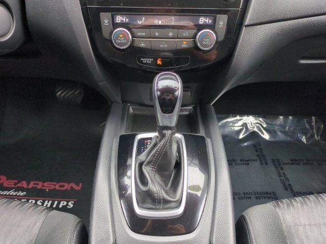 Used 2018 Nissan Rogue SV w/ Premium Package AWD/4WD image 19