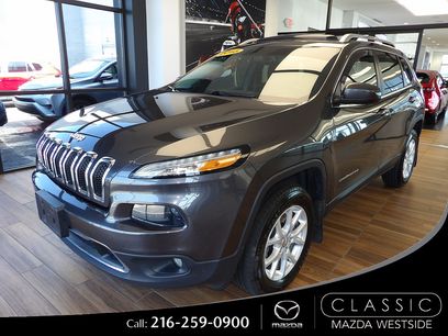 Used 2015 Jeep Cherokee Latitude w/ Comfort/Convenience Group