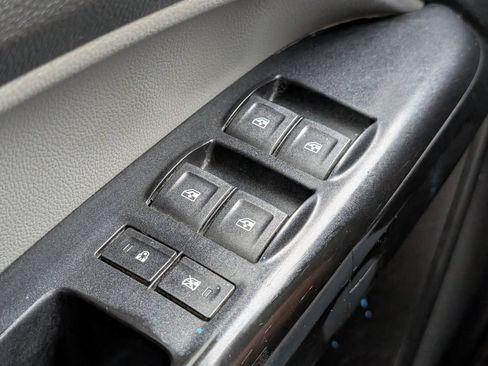 Used 2021 Chevrolet Colorado W/T RWD image 9