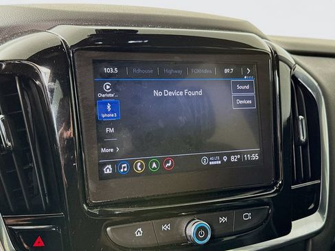 Used 2023 Chevrolet Traverse RS w/ LPO, Floor Liner Package FWD image 13