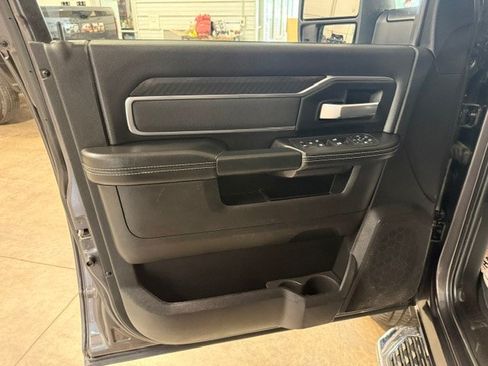 Used 2025 RAM 2500 Big Horn AWD/4WD image 43