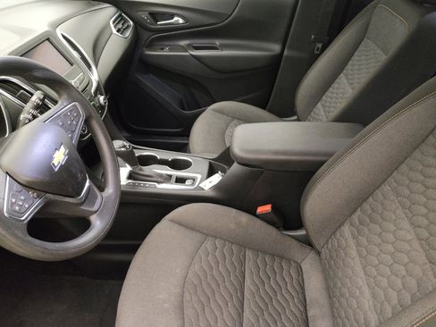 Used 2020 Chevrolet Equinox LT image 17