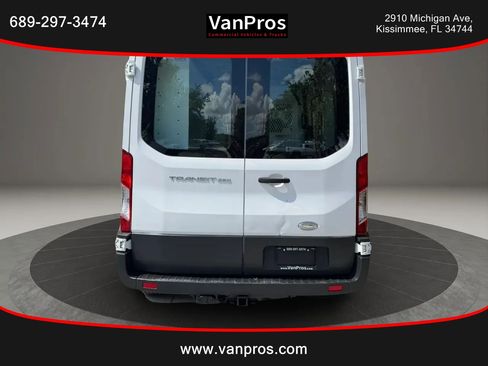 Used 2015 Ford Transit 250 130 Medium Roof RWD image 4