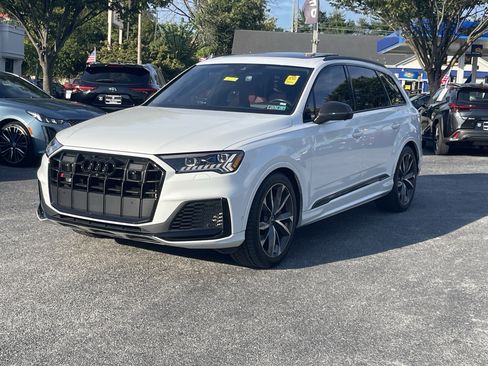 Used 2023 Audi SQ7 Prestige w/ Prestige Package AWD/4WD image 2