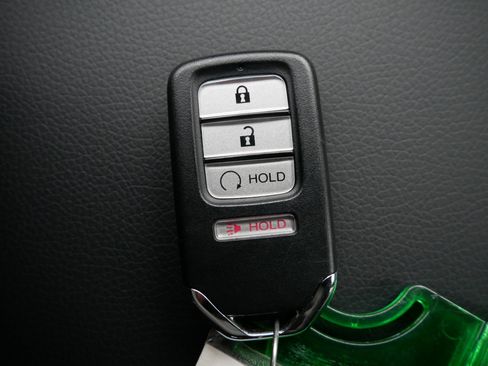 Certified 2025 Honda Ridgeline RTL image 31