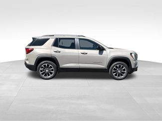 New 2027 GMC Terrain Elevation w/ Elevation Premium Package FWD video 2