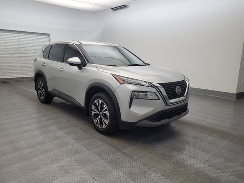 Used 2021 Nissan Rogue SV AWD/4WD image 13