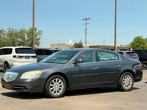 Used 2011 Buick Lucerne CXL FWD image 40