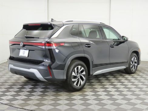 New 2026 Volkswagen Tiguan S image 5