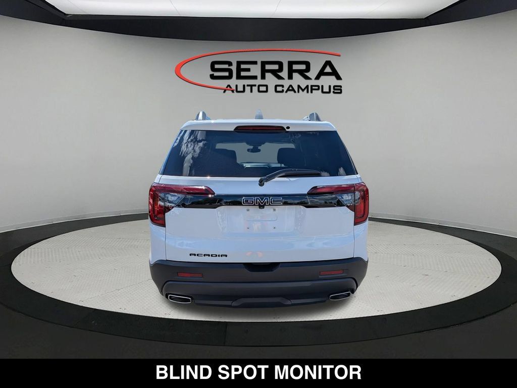 Used 2023 GMC Acadia SLE w/ Driver Convenience Package FWD image 11