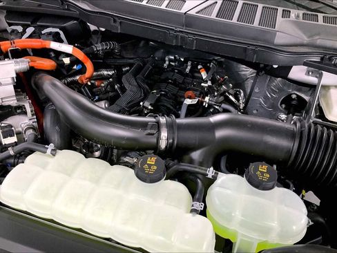 New 2025 Ford F150 Lariat w/ Equipment Group 501A Mid image 17