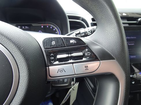 Used 2023 Hyundai Tucson SE AWD/4WD image 24