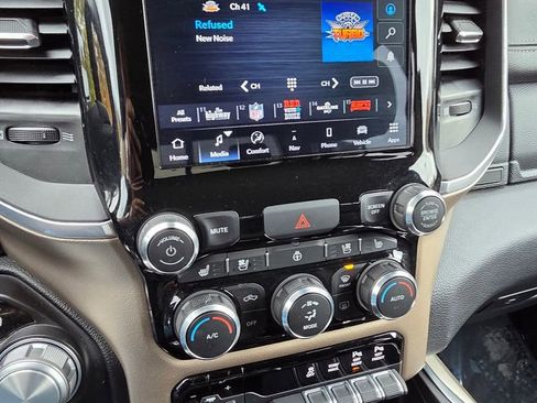 Used 2022 RAM 1500 Laramie image 13