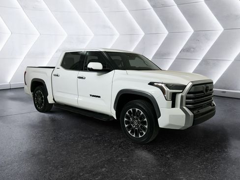Used 2023 Toyota Tundra Limited w/ Power Package AWD/4WD image 1