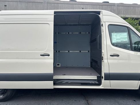 New 2026 Mercedes-Benz Sprinter 2500 image 16
