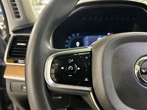 Certified 2024 Volvo XC90 B5 Plus w/ Protection Package image 13
