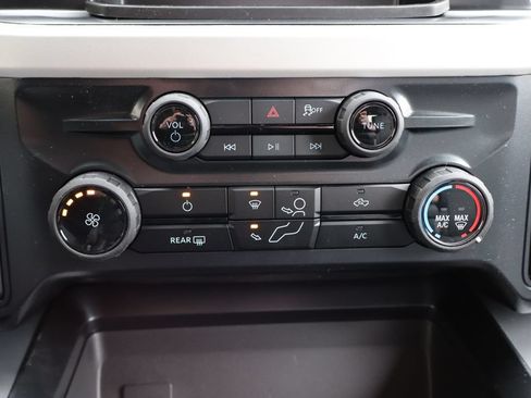 New 2026 Ford F350 XLT w/ FX4 Off-Road Package AWD/4WD image 9