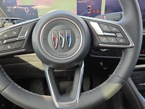 New 2025 Buick Envision Avenir image 15