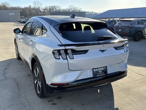 Used 2023 Ford Mustang Mach-E Premium image 4