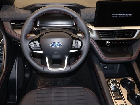 New 2026 Ford Explorer ST-Line w/ ST-Line Street Pack AWD/4WD image 20