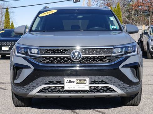 Used 2022 Volkswagen Taos SEL image 2