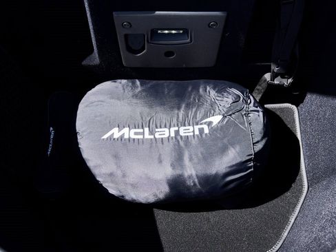 Used 2022 McLaren 765LT Base image 28