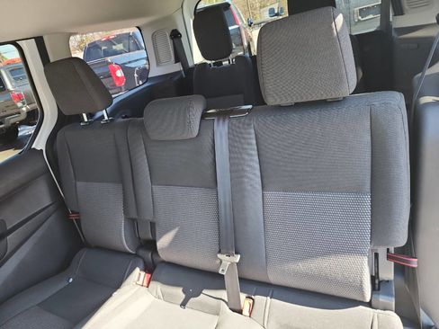 Used 2018 Ford Transit Connect XL image 17