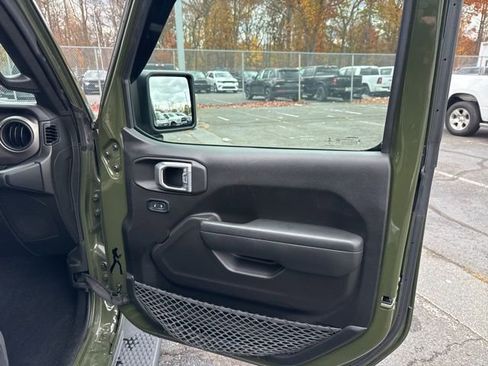 Used 2021 Jeep Wrangler Unlimited Sport image 34