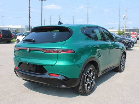 Used 2025 Alfa Romeo Tonale w/ Premium Package AWD/4WD image 42