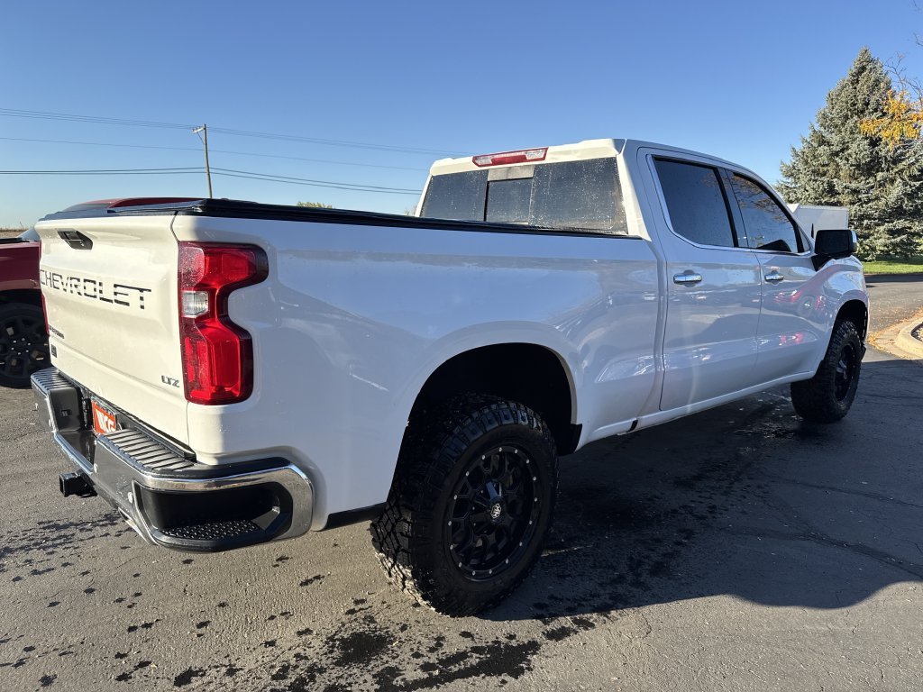 Used 2021 Chevrolet Silverado 1500 LTZ AWD/4WD image 2