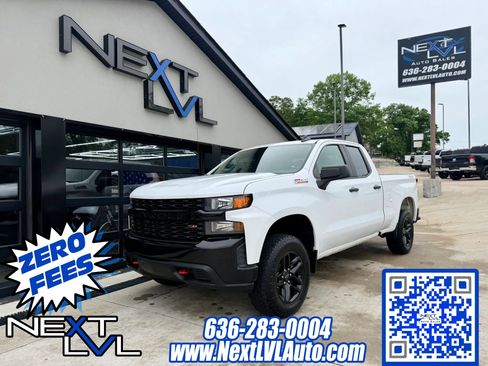 Used 2019 Chevrolet Silverado 1500 Custom Trail Boss w/ Custom Convenience Package AWD/4WD image 1