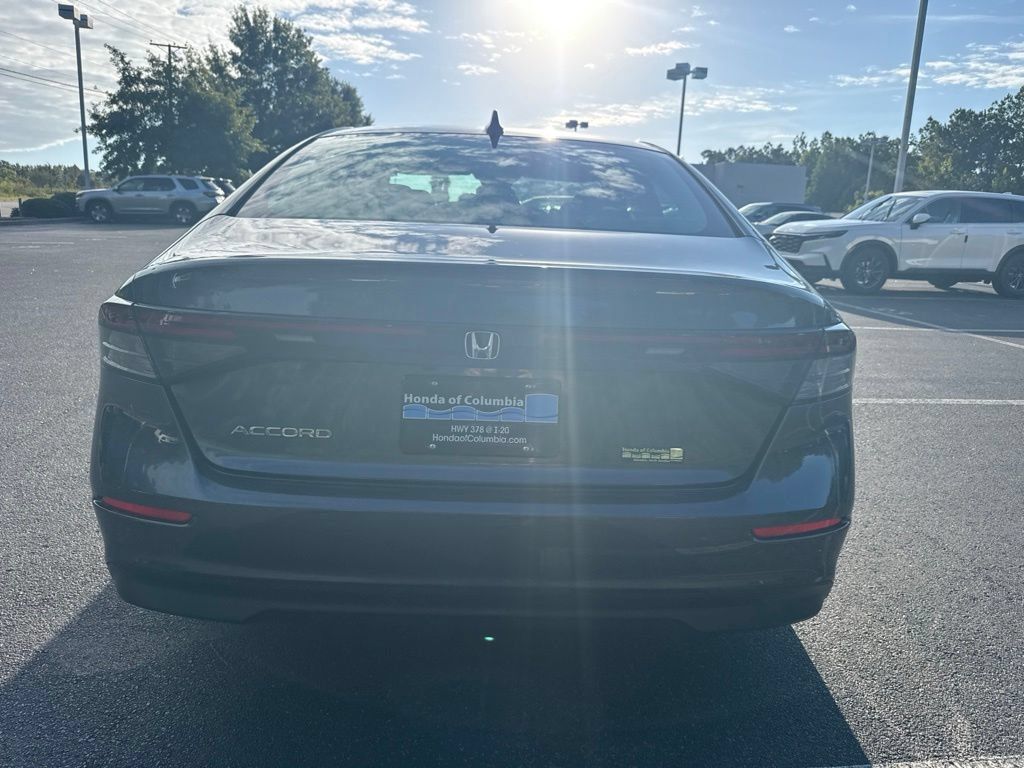 Used 2024 Honda Accord EX image 4