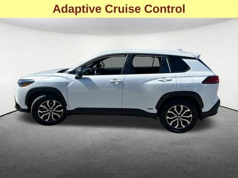 Used 2024 Toyota Corolla Cross AWD Hybrid image 6