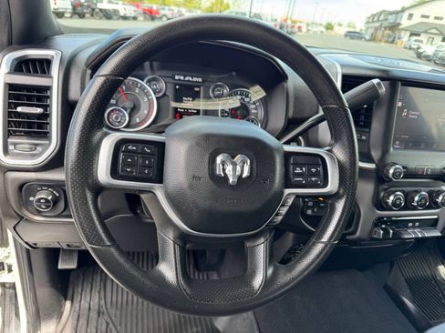 Used 2022 RAM 2500 Big Horn w/ Cold Weather Group AWD/4WD image 17