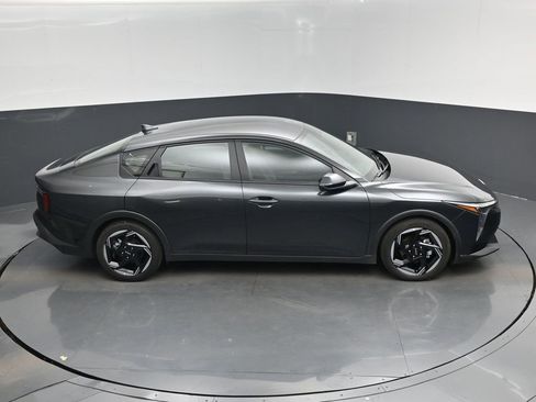 Certified 2025 Kia K4 EX image 10